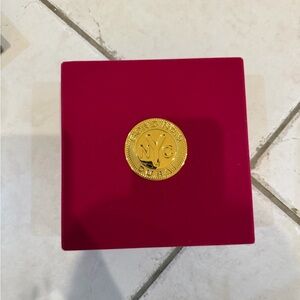 Bond no.9 dubai case